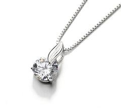 Majestic Diamond Leaf Pendant - Downtown Girl