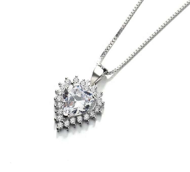 Diamond Elegance Heart Pendant - Downtown Girl